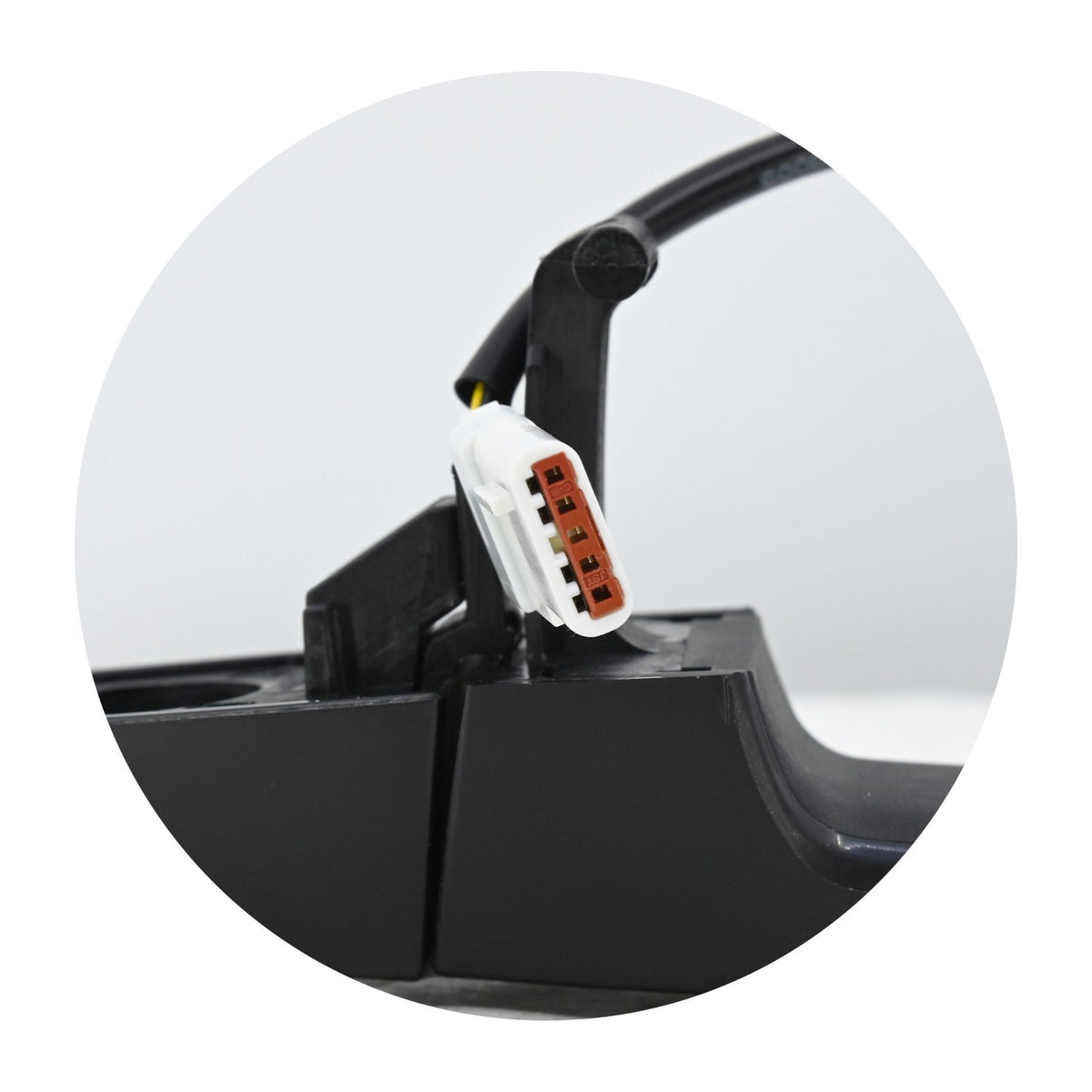 Manija Exterior Tras. Izq. Chevrolet Camaro 2016-2024 – vista 4