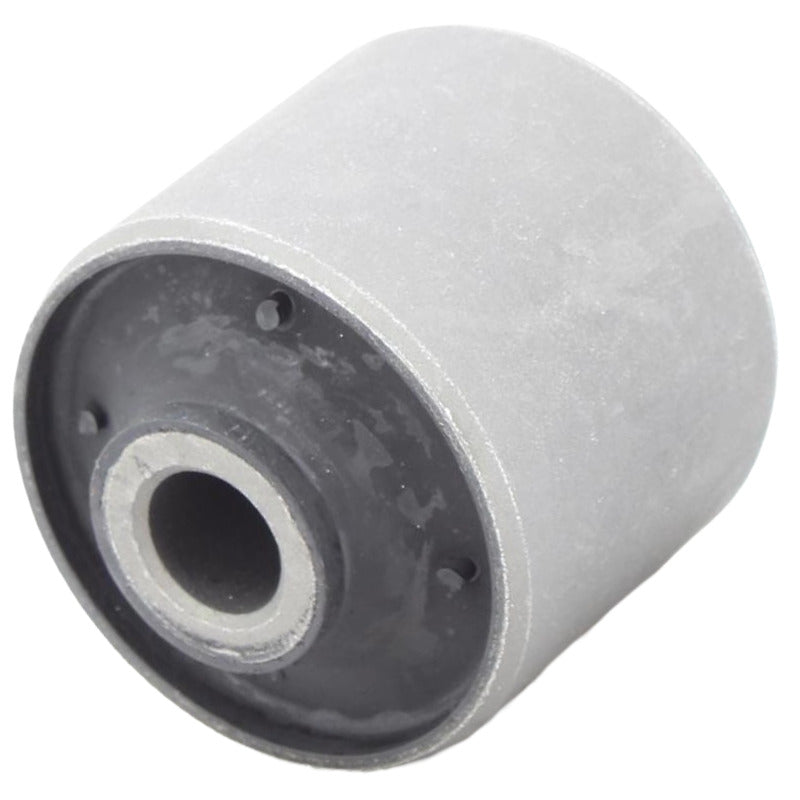Buje de Brazo de Control Tras. Sup. Toyota Sequoia 2001-2007