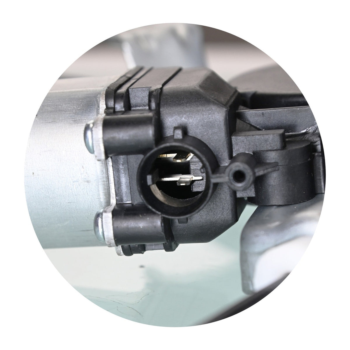 Elevador de Cristal Eléctrico Del. Izq. Ford Lobo 2004-2008 – vista 3