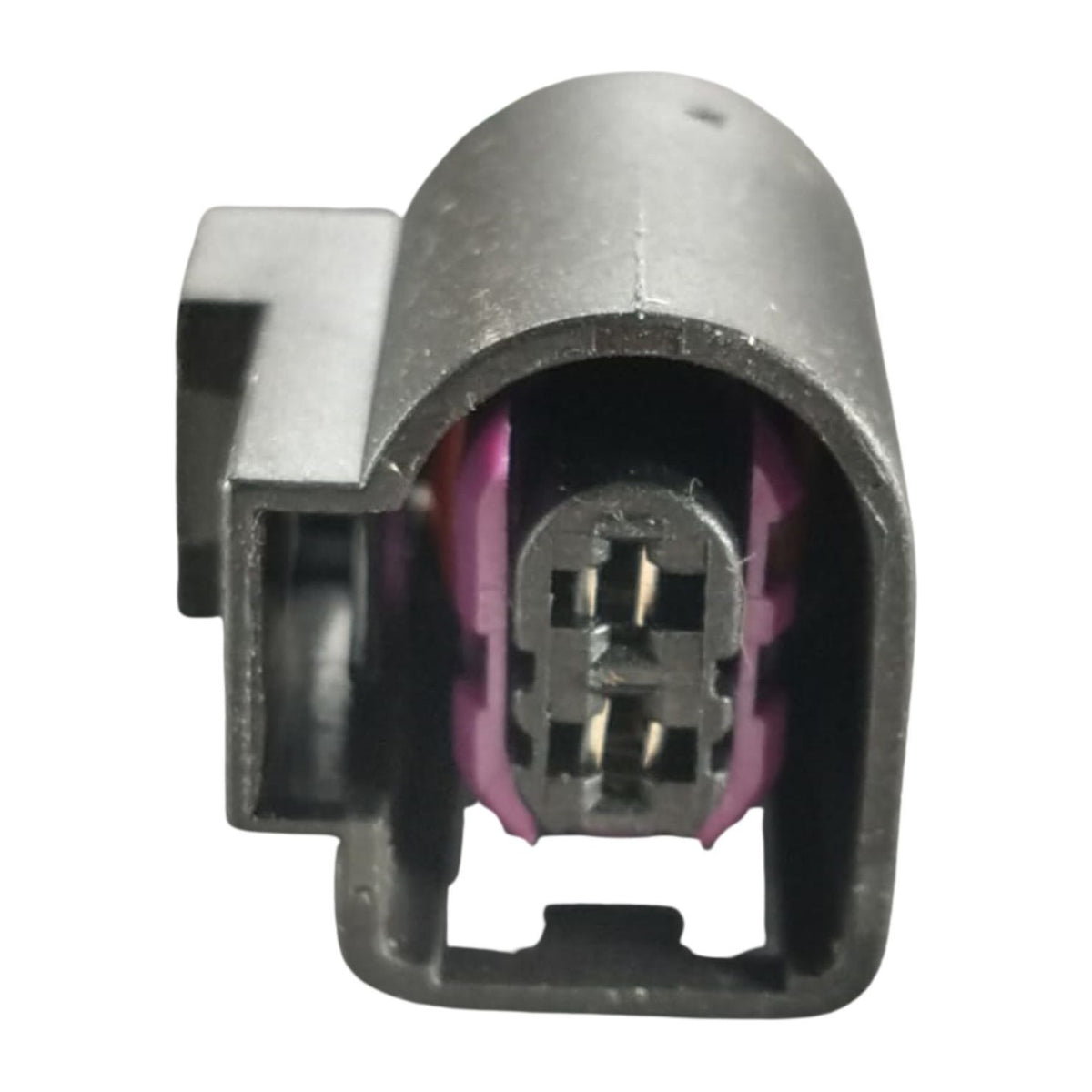 Conector de Regulador de Alternador Audi A4 / Volkswagen Passat – vista 2